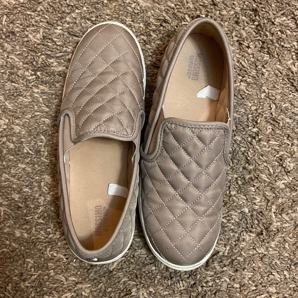 Taupe quilted flats
